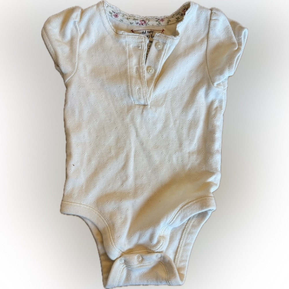 Old Navy Cream Kids Bodysuit